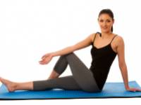 6 nyújtó gyakorlat felkelés előtt, hogy kirobbanóan érezze magát napközben