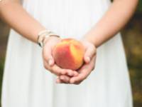 A gyümölcs, ami öngyilkosságra készteti a rákos sejteket: az őszibarack?