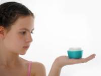 Hogyan szabadulhat meg gyorsan a pattanásoktól?