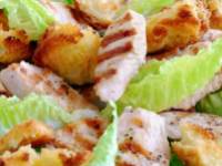 Mandulás csirkesaláta spárgával