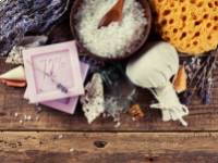 Neveljen otthon sóbálványt