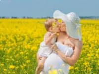 Tippek arra, hogy mit tehetünk a várandósság alatti reggeli rosszullétek ellen