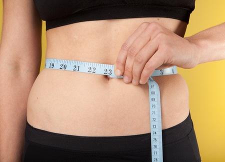 5 lefekvés előtti ital, ami segíti a fogyást