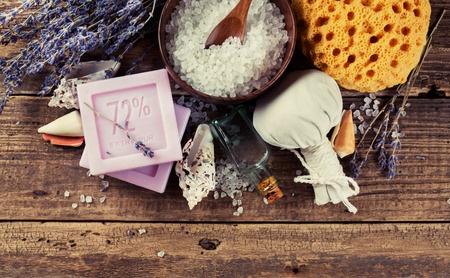 Neveljen otthon sóbálványt